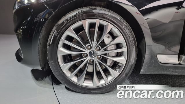 Kia K9 3.3 GDI AWD — пробег 82 708 км