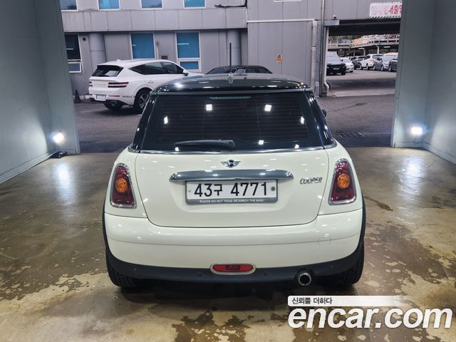 Mini Cooper SE — пробег 94 686 км