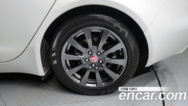 Jaguar XE из Кореи Encar