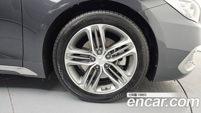 Hyundai Grandeur 2.4 Special — пробег 101 780 км
