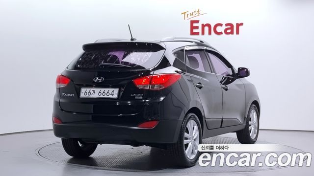 Hyundai Tucson Diesel 2WD LX20 Premier — пробег 97 256 км