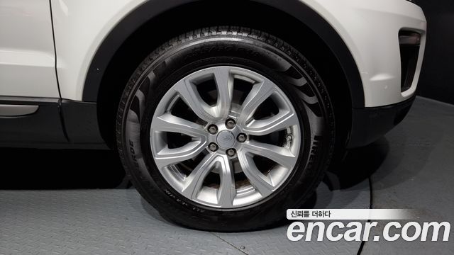 Land Rover Range Rover Evoque 2.0 TD4 SE — пробег 138 745 км