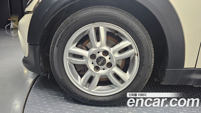 Mini Cooper SE — пробег 74 751 км