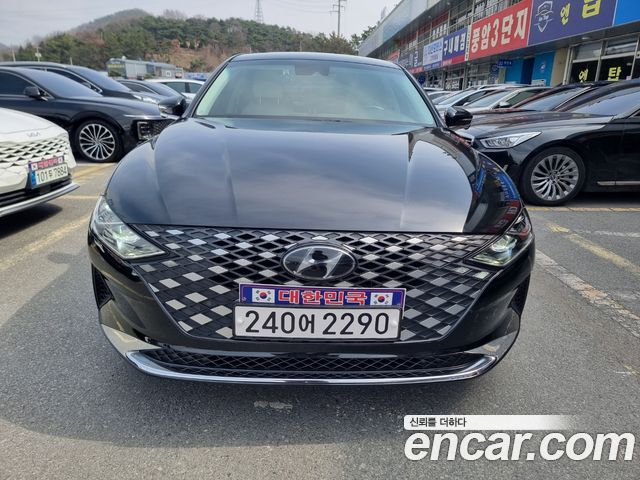Hyundai Grandeur 2.5 Le Blanc — пробег 45 327 км