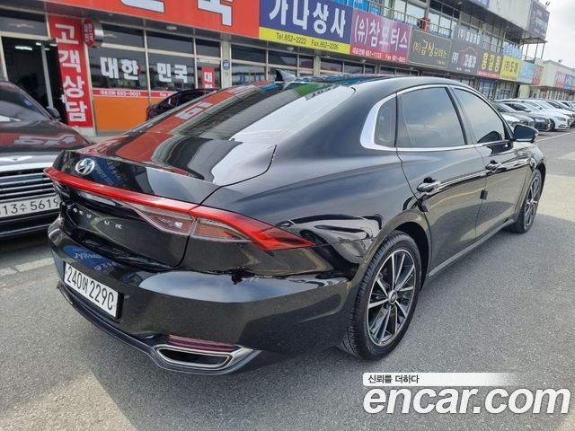 Hyundai Grandeur 2.5 Le Blanc — пробег 45 327 км