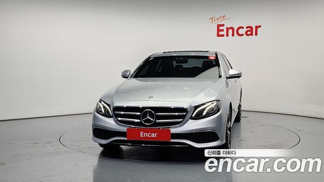 Mercedes-Benz E-Class из Кореи Encar