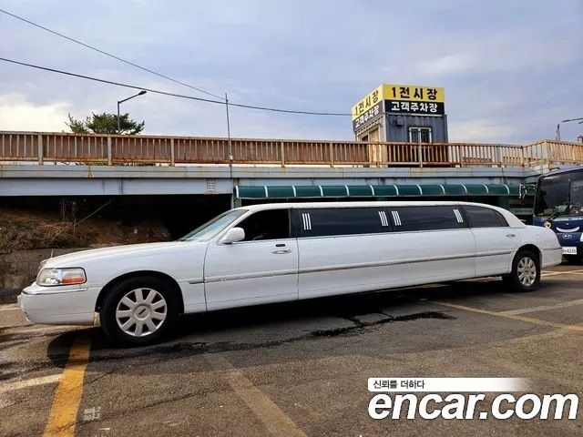 Lincoln Town Car из Кореи Encar