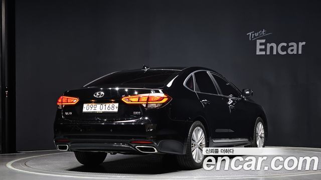 Hyundai Aslan из Кореи Encar