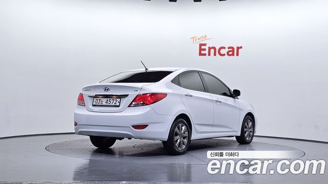 Hyundai Accent из Кореи Encar