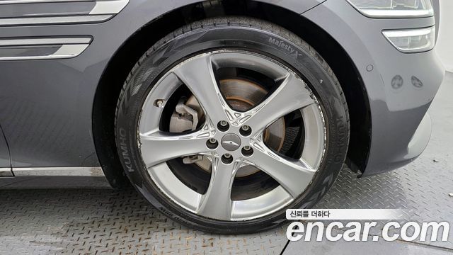 Genesis G80 Gasoline 2.5 Turbo AWD — пробег 71 368 км