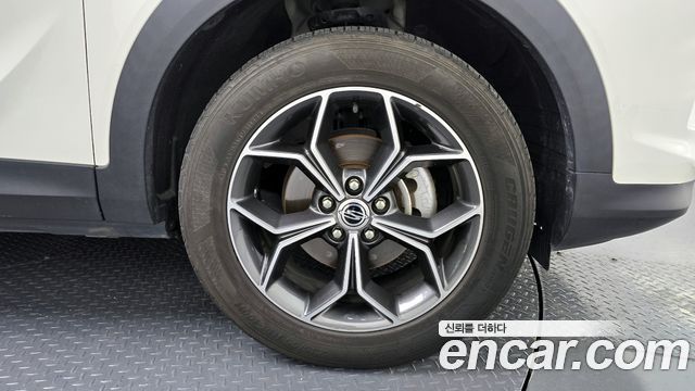 Ssangyong KORANDO из Кореи Encar