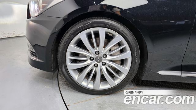 Hyundai Genesis G380 Prestige AWD — пробег 137 855 км