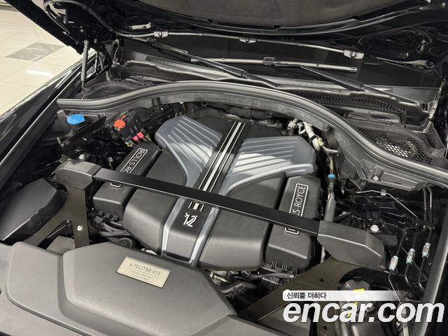 Rolls-Royce Cullinan 6.7 V12 Black Badge — пробег 37 400 км — фото 5 из 5