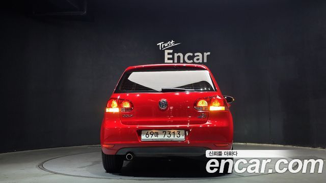 Volkswagen Golf 1.6 TDI Blue Motion — пробег 109 942 км