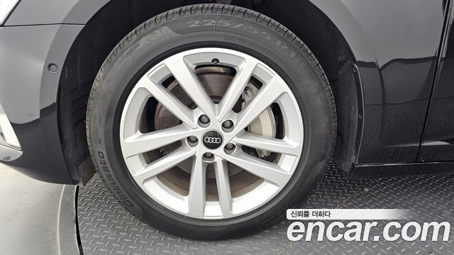 Audi A6 45 TFSI — пробег 20 711 км