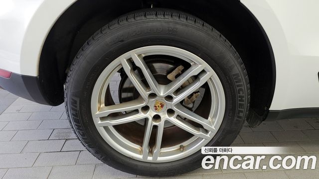 Porsche Macan из Кореи Encar