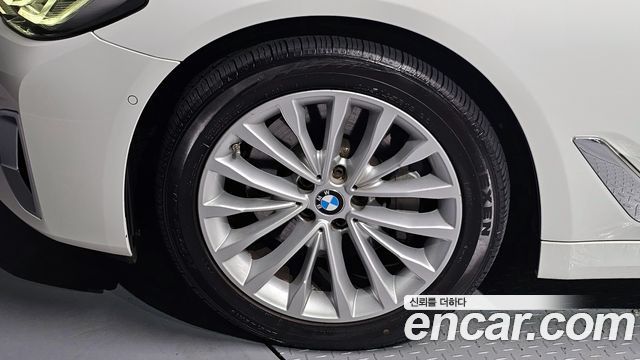 BMW 5-Series из Кореи Encar