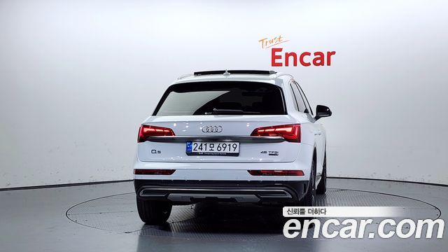 Audi Q5 45 TFSI Quattro — пробег 38 843 км