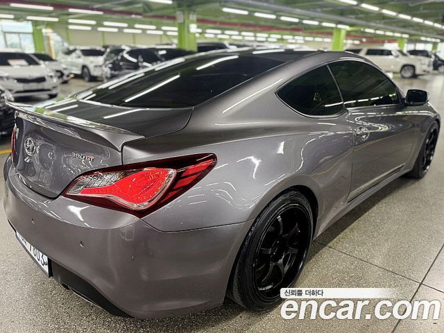 Hyundai Genesis из Кореи Encar