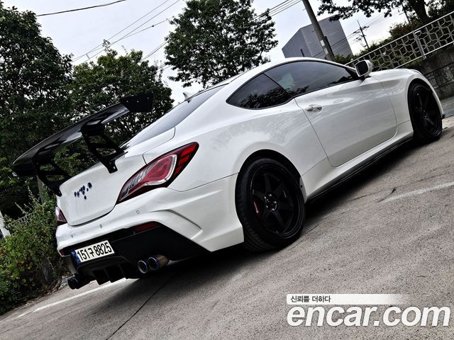 Hyundai Genesis из Кореи Encar