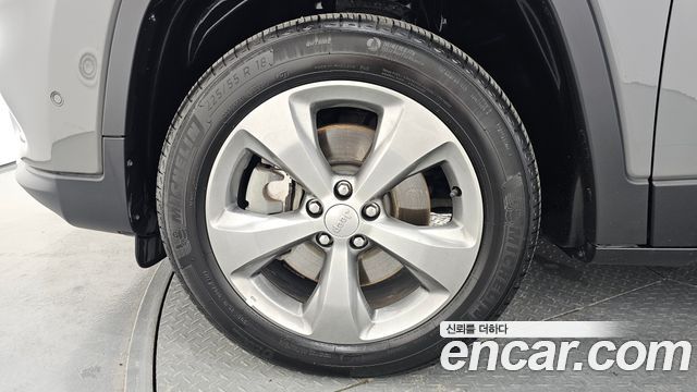 Jeep Cherokee 2.4 Limited AWD — пробег 80 390 км — фото 5 из 5