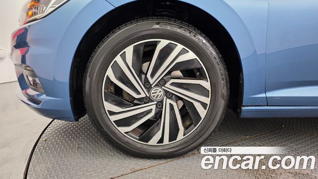 Volkswagen Jetta 1.4 TSI Prestige — пробег 40 162 км