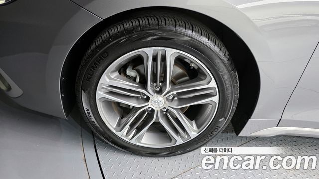 Hyundai Grandeur 3.0 LPi Exclusive (Rental Car) — пробег 131 602 км
