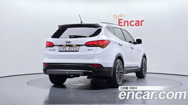 Hyundai Santafe Diesel(e-VGT) 2.0 2WD Premium — пробег 176 740 км
