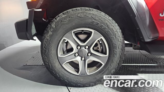 Jeep Wrangler 2.0 Sport 4Door — пробег 16 879 км