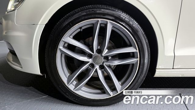 Audi A3 из Кореи Encar