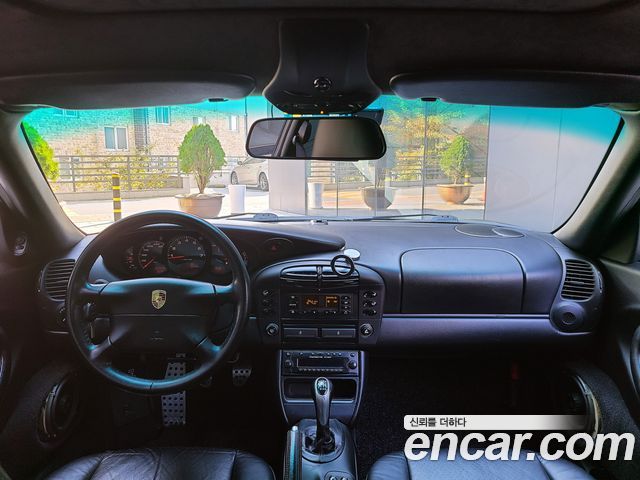 Porsche 911 Carrera 4 996 — пробег 123 449 км