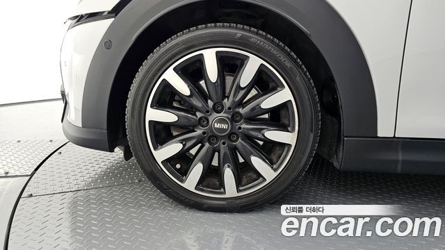 Mini Cooper Classic Third Generation — пробег 50 830 км