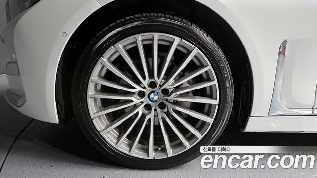 BMW 7-Series из Кореи Encar