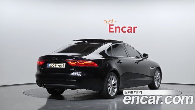 Jaguar XF из Кореи Encar