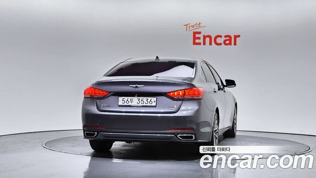 Hyundai Genesis из Кореи Encar
