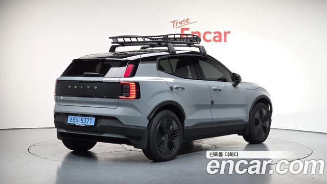 Volvo EX30 из Кореи Encar