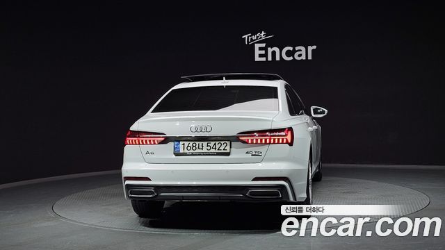 Audi A6 40 TDI Quattro Premium — пробег 66 831 км