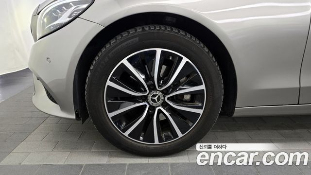 Mercedes-Benz C-Class из Кореи Encar