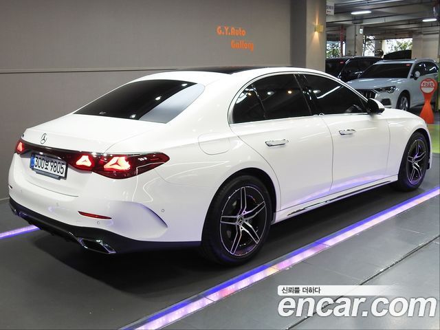 Mercedes-Benz E-Class из Кореи Encar