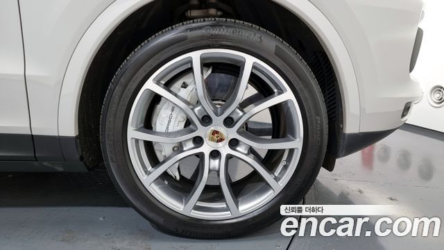 Porsche Cayenne 3.0 Coupe — пробег 35 630 км