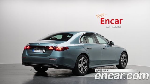 Mercedes-Benz E-Class из Кореи Encar