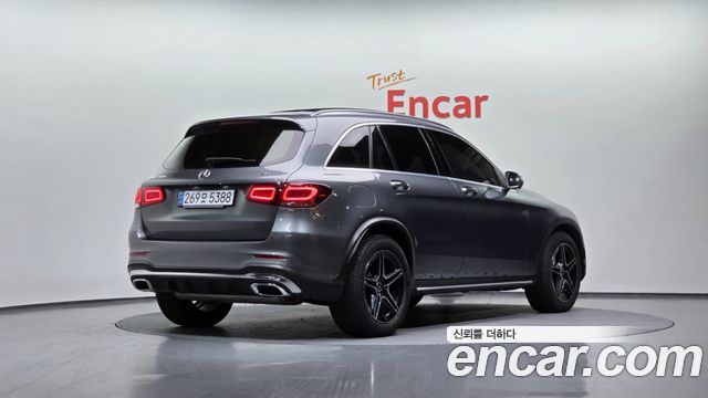 Mercedes-Benz GLC-Class GLC300 4MATIC — пробег 114 520 км