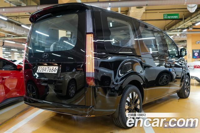 Hyundai Staria из Кореи Encar