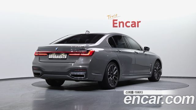 BMW 7-Series 740i M Sport — пробег 36 912 км