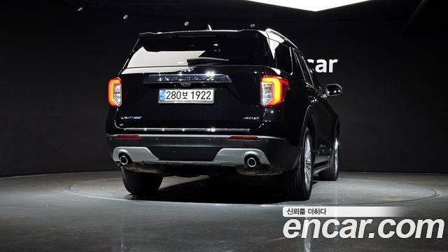 Ford Explorer 2.3 LimIted 4WD — пробег 33 365 км