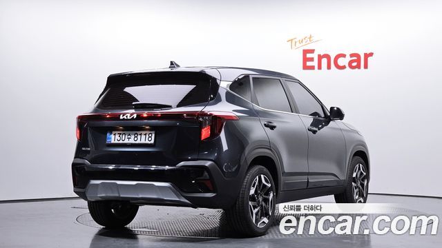 Kia Seltos из Кореи Encar
