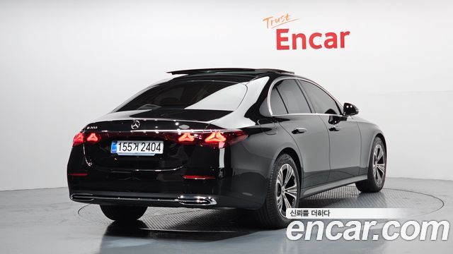 Mercedes-Benz E-Class из Кореи Encar