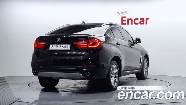 BMW X6 xDrive 30d — пробег 165 992 км — фото 2 из 5