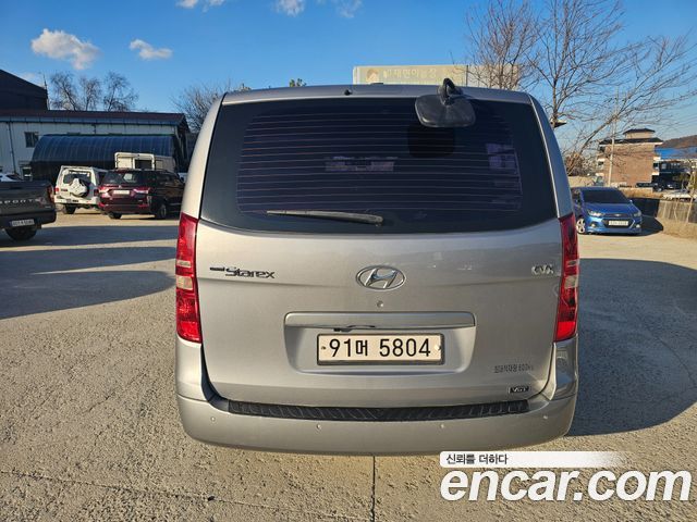 Hyundai Starex 5-Seater VAN CVX Luxury — пробег 182 532 км