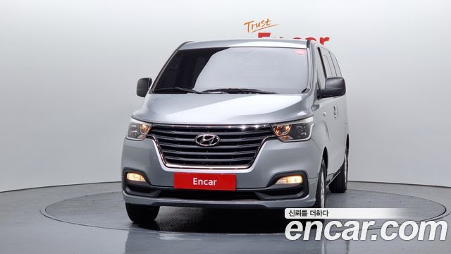 Hyundai Starex Van 5-Seater Smart — пробег 74 375 км